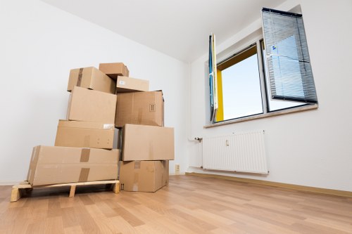 Packing and furniture protection for a move in Italy