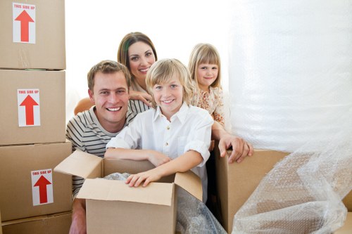 Residential moving van service for apartments and villas in Italy